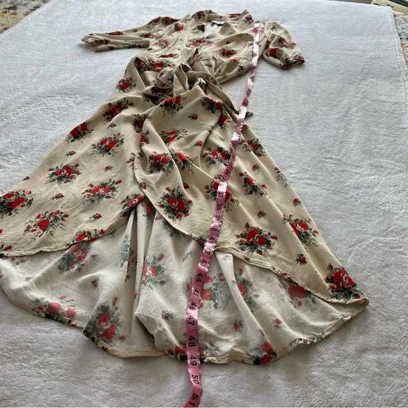GANNI Female Wrap High Low Dress in Beige Floral - Picture 6 of 8